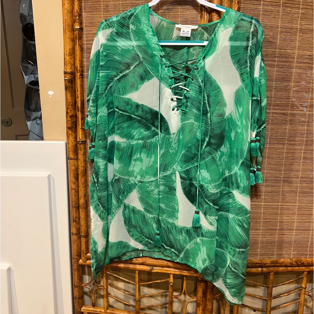 Oliviaceous leafy tropical sheer top